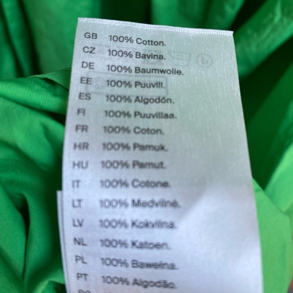 COS Smocked Off-the-Shoulder top in Green Size EUR L - Picture 8 of 16